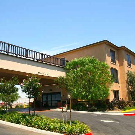 Hampton Inn Norco/Corona Εξωτερικό φωτογραφία
