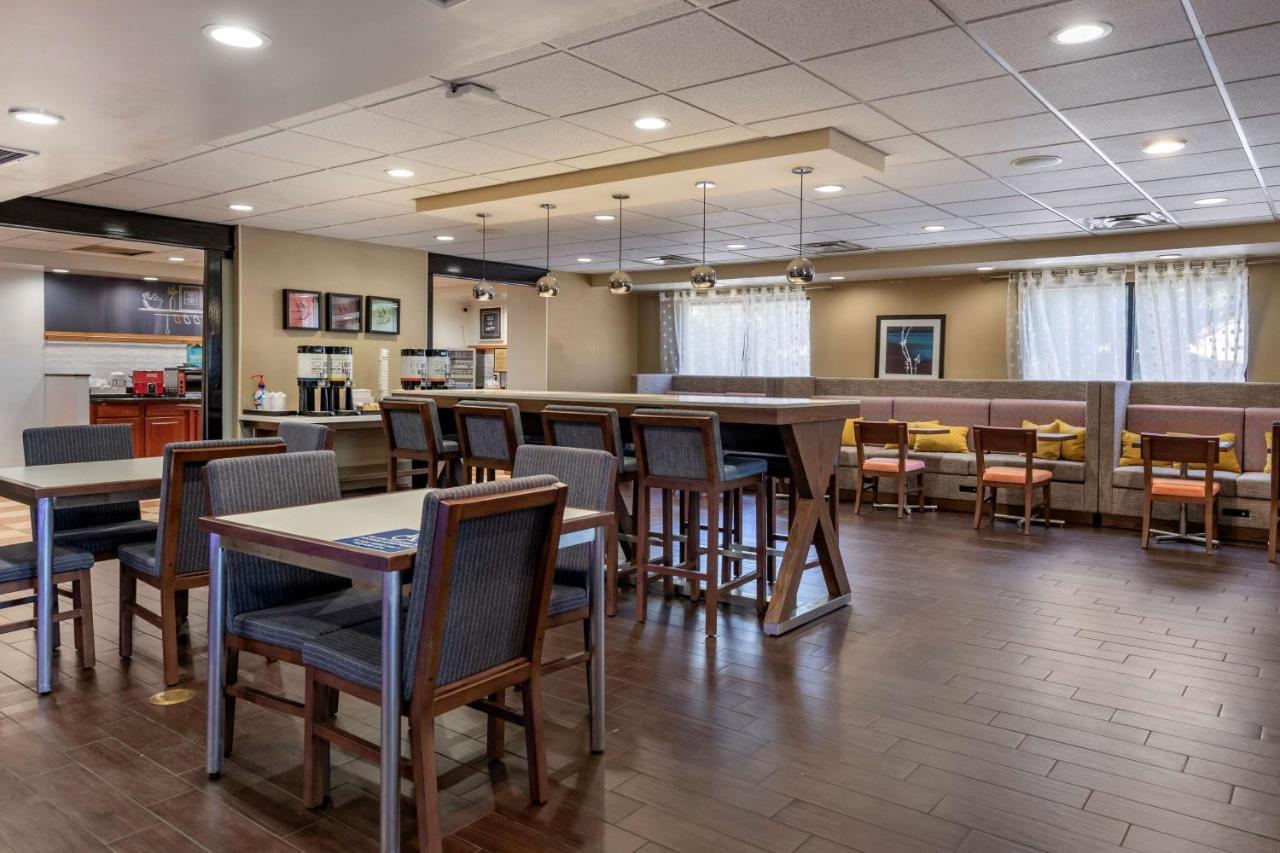 Hampton Inn Norco/Corona Εξωτερικό φωτογραφία