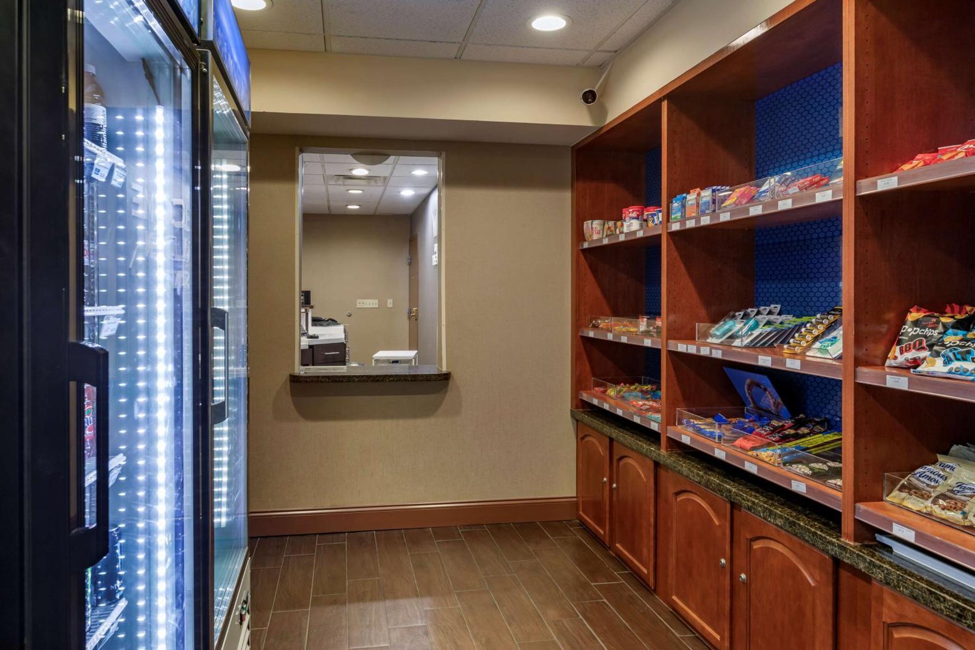 Hampton Inn Norco/Corona Εξωτερικό φωτογραφία